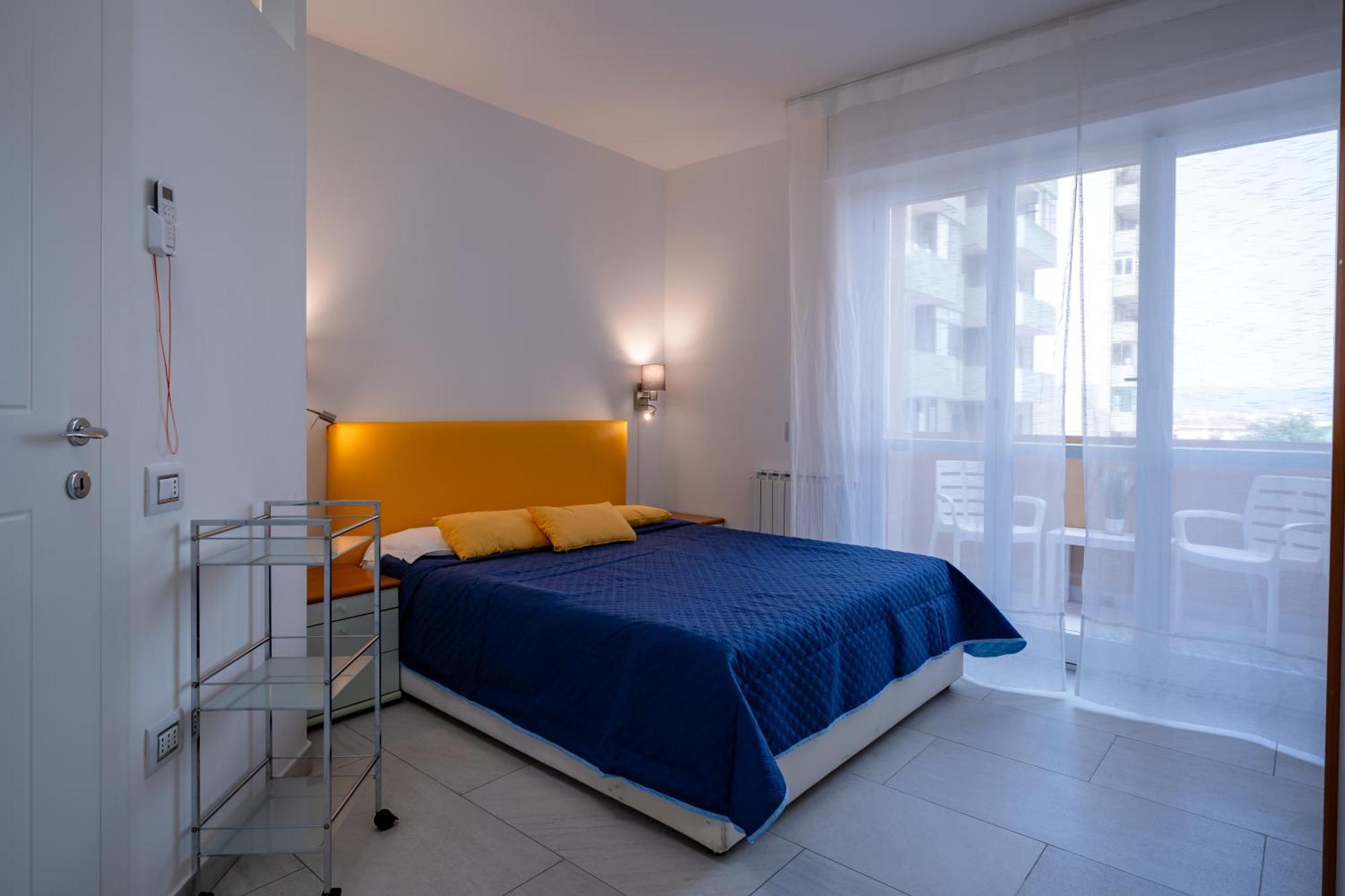 Kalbia Apartment Or Rooms Renovated, Functional, Intimate And More Cagliari Kültér fotó